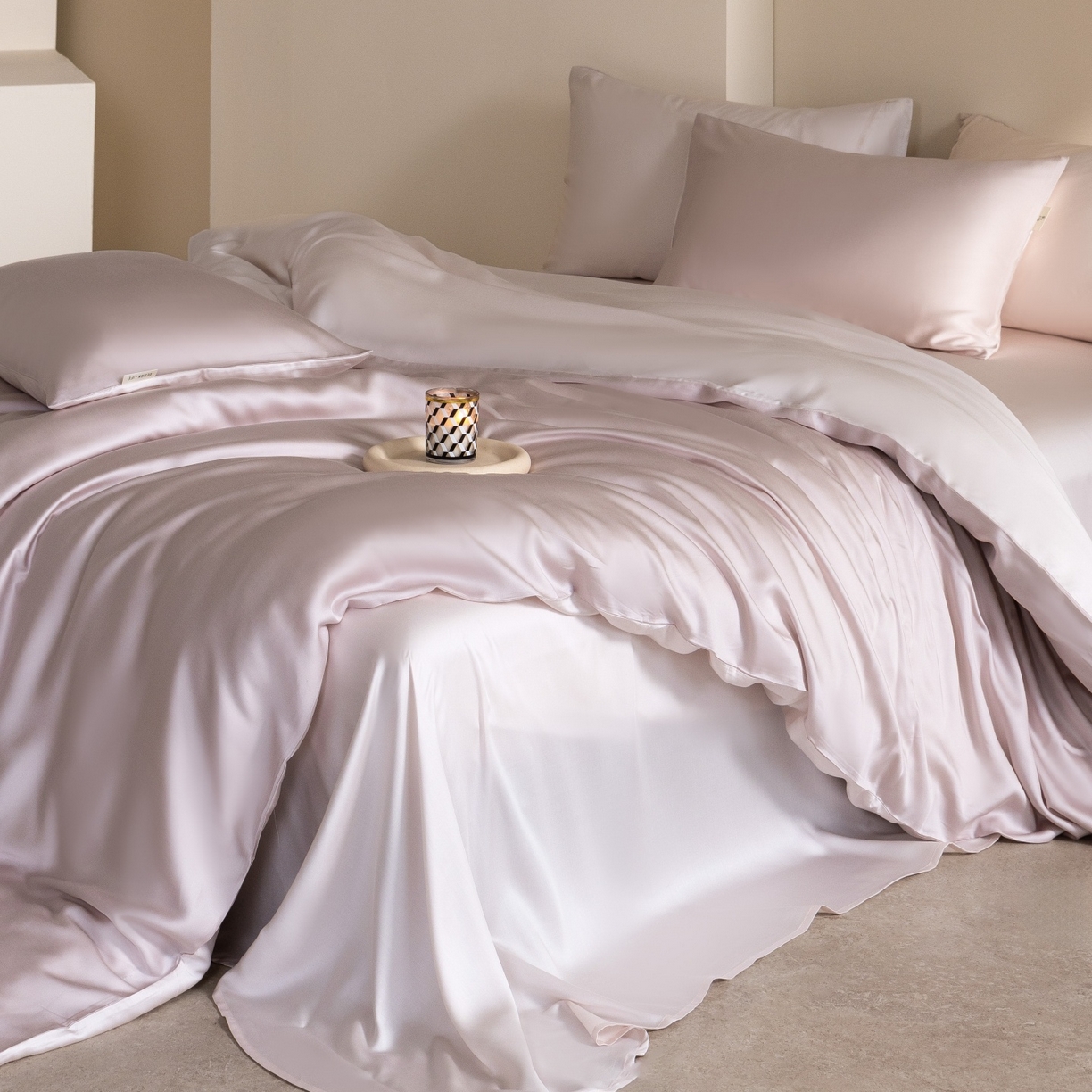 91家纺网 家纺一手货源 找家纺 时亿家居 2026春夏新款60天丝-丝颜悦色系列-被套四件套 缦豆沙