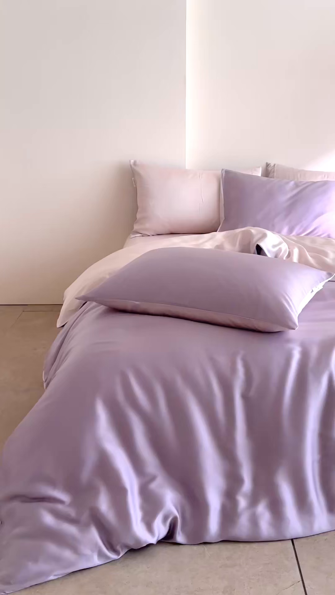 91家纺网 家纺一手货源 找家纺 时亿家居 2026春夏新款60天丝-丝颜悦色系列-被套四件套 丁香紫