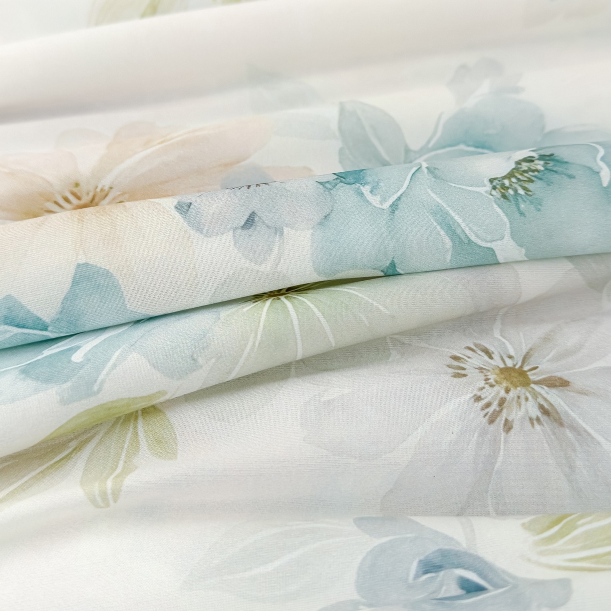 91家纺网 家纺一手货源 找家纺 归属 2026春夏新款数码印花凉感丝夏被夏凉被空调被系列 春漾