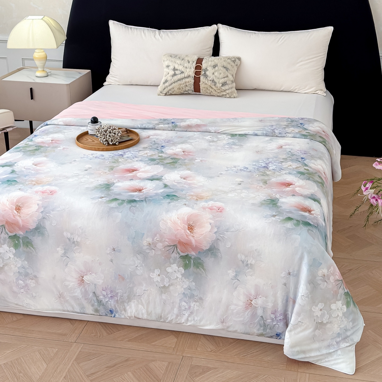 91家纺网 家纺一手货源 找家纺 归属 2026春夏新款数码印花凉感丝夏被夏凉被空调被系列 春野