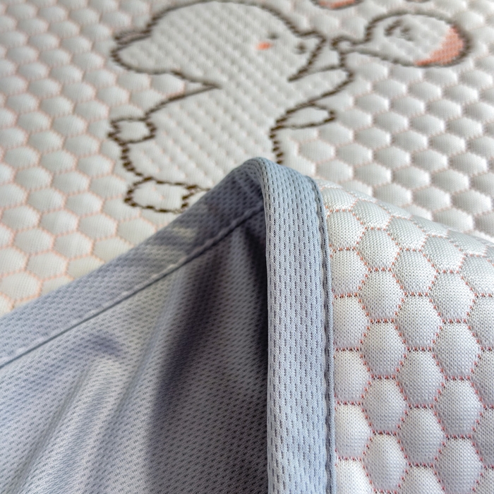 91家纺网 家纺一手货源 找家纺 凯罗 2026新款A类凉豆豆学生宿舍用床席可水洗凉席席子床笠款 爱心气球-床笠款