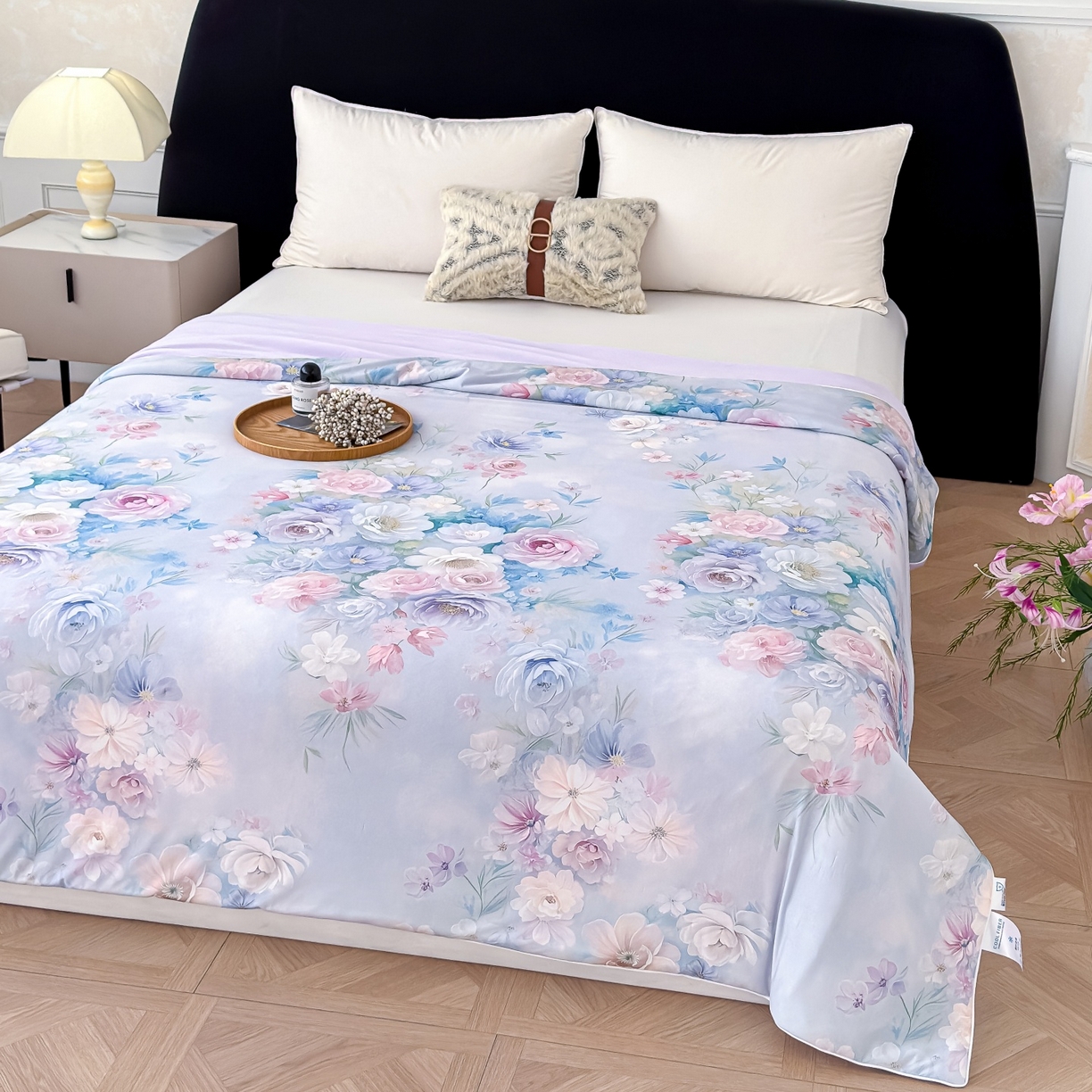 91家纺网 家纺一手货源 找家纺 归属 2026春夏新款数码印花凉感丝夏被夏凉被空调被系列 花雾