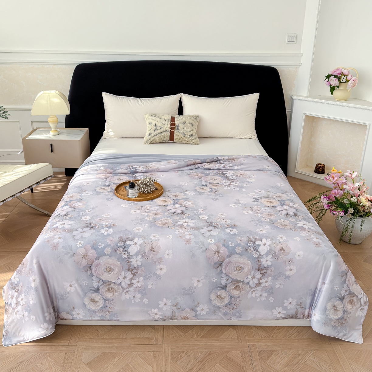 91家纺网 家纺一手货源 找家纺 归属 2026春夏新款数码印花凉感丝夏被夏凉被空调被系列 绒花（咖）