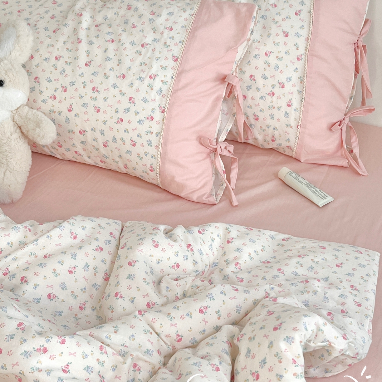 荣轩家居 2026新品韩式拼接系绳蝴蝶结工艺款四件套（铺床版） 露茜