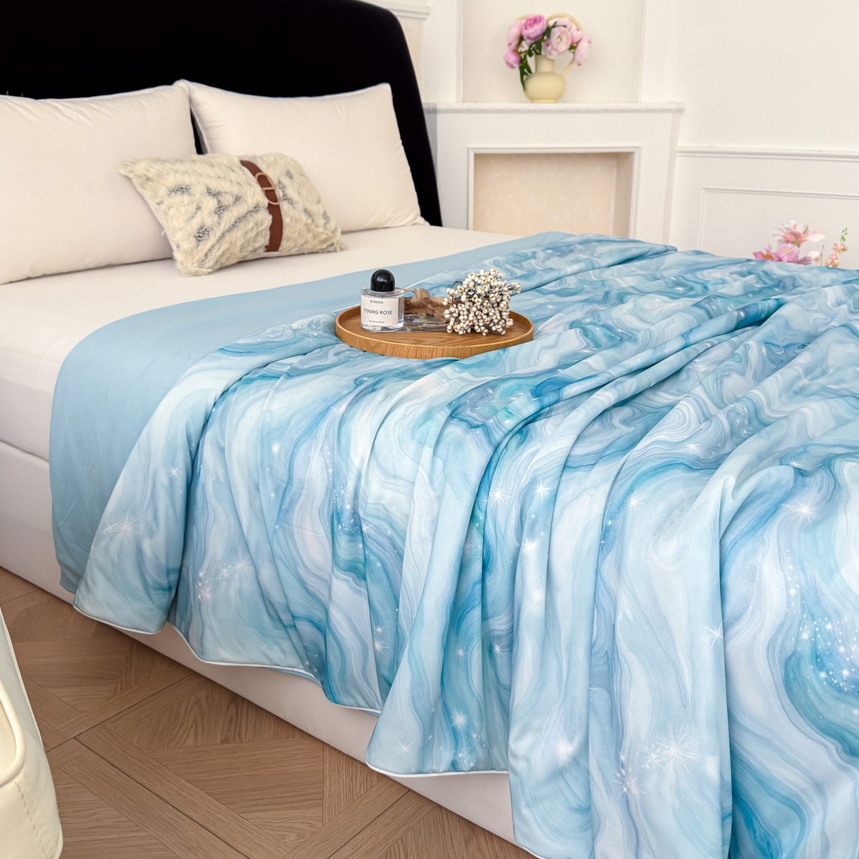 91家纺网 家纺一手货源 找家纺 归属 2026春夏新款数码印花凉感丝夏被夏凉被空调被系列 星河