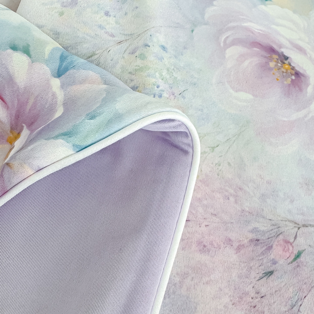 91家纺网 家纺一手货源 找家纺 归属 2026春夏新款数码印花凉感丝夏被夏凉被空调被系列 盈语