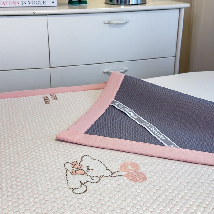 91家纺网 家纺一手货源 找家纺 凯罗 2026新款A类凉豆豆学生宿舍用床席可水洗凉席席子床席款 爱心气球-床席款