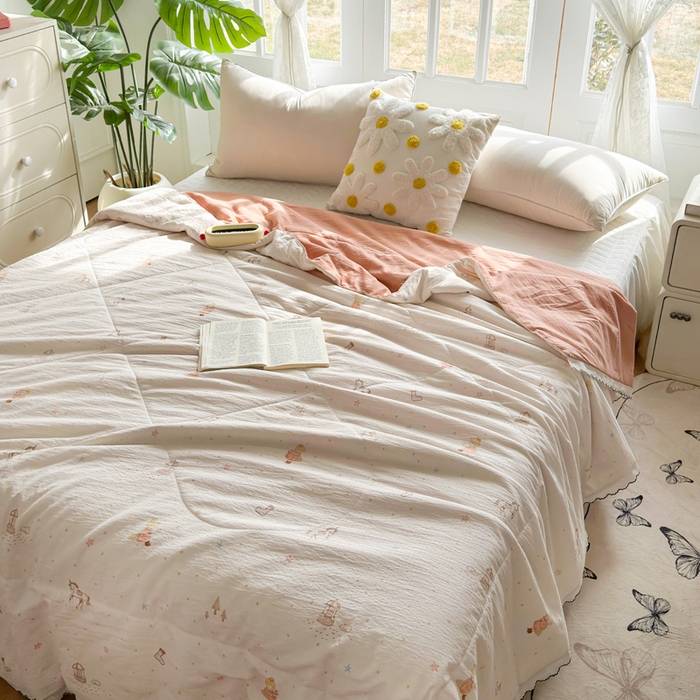 91家纺网 家纺一手货源 找家纺 云玲时尚 2026新款木棉皱皱纱夏被被子被芯 快乐小马