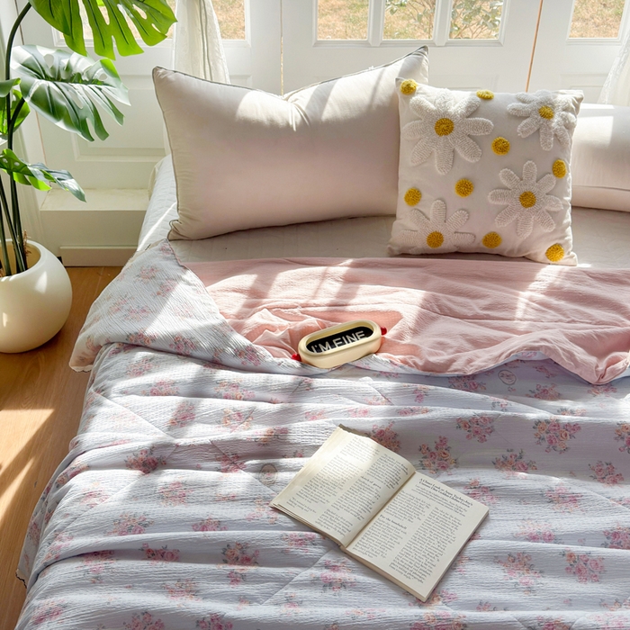 91家纺网 家纺一手货源 找家纺 云玲时尚 2026新款木棉皱皱纱夏被被子被芯 满园春紫