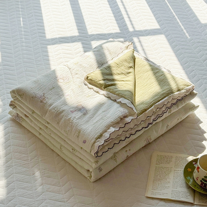 91家纺网 家纺一手货源 找家纺 云玲时尚 2026新款木棉皱皱纱夏被被子被芯 兔宝果园