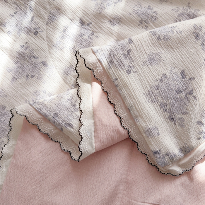 91家纺网 家纺一手货源 找家纺 云玲时尚 2026新款木棉皱皱纱夏被被子被芯 花惜止