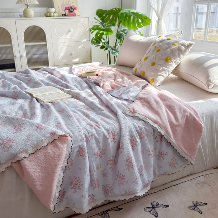 91家纺网 家纺一手货源 找家纺 云玲时尚 2026新款木棉皱皱纱夏被被子被芯 满园春紫