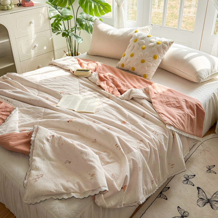 91家纺网 家纺一手货源 找家纺 云玲时尚 2026新款木棉皱皱纱夏被被子被芯 快乐小马