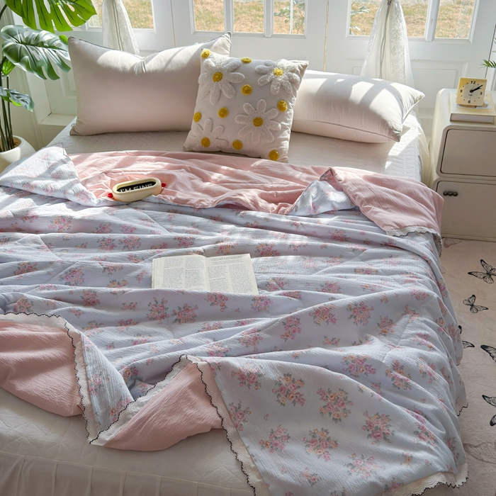 91家纺网 家纺一手货源 找家纺 云玲时尚 2026新款木棉皱皱纱夏被被子被芯 满园春紫