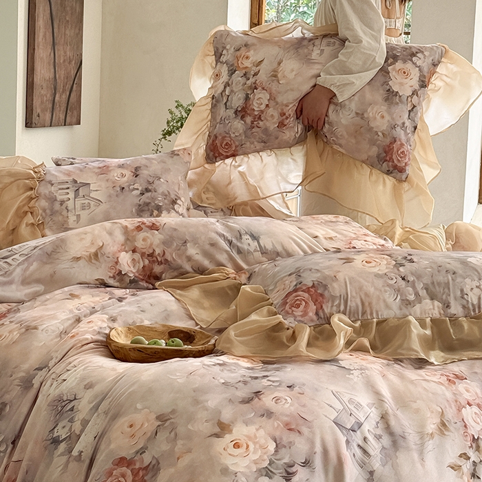 91家纺网 家纺一手货源 找家纺 艾米家居 2026春夏新款花边款法式天丝棉冰丝系列四件套提供买家秀 秘密花园花边款