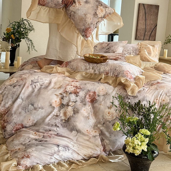 91家纺网 家纺一手货源 找家纺 艾米家居 2026春夏新款花边款法式天丝棉冰丝系列四件套提供买家秀 秘密花园花边款