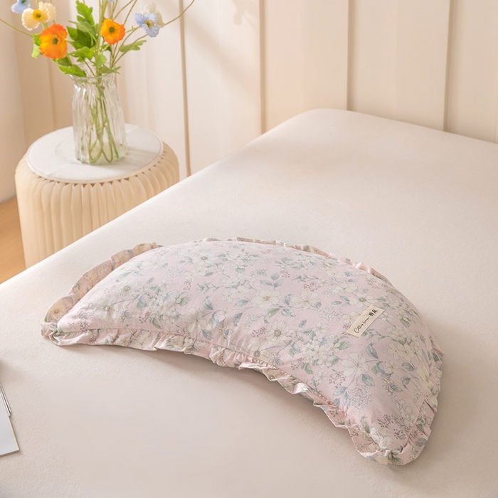 91家纺网 家纺一手货源 找家纺 梦莱家纺 2026新款月牙形儿童棉麻荞麦枕枕头枕芯 3号月牙枕