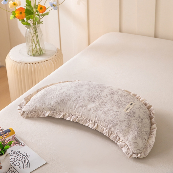 91家纺网 家纺一手货源 找家纺 梦莱家纺 2026新款月牙形儿童棉麻荞麦枕枕头枕芯 5号月牙枕