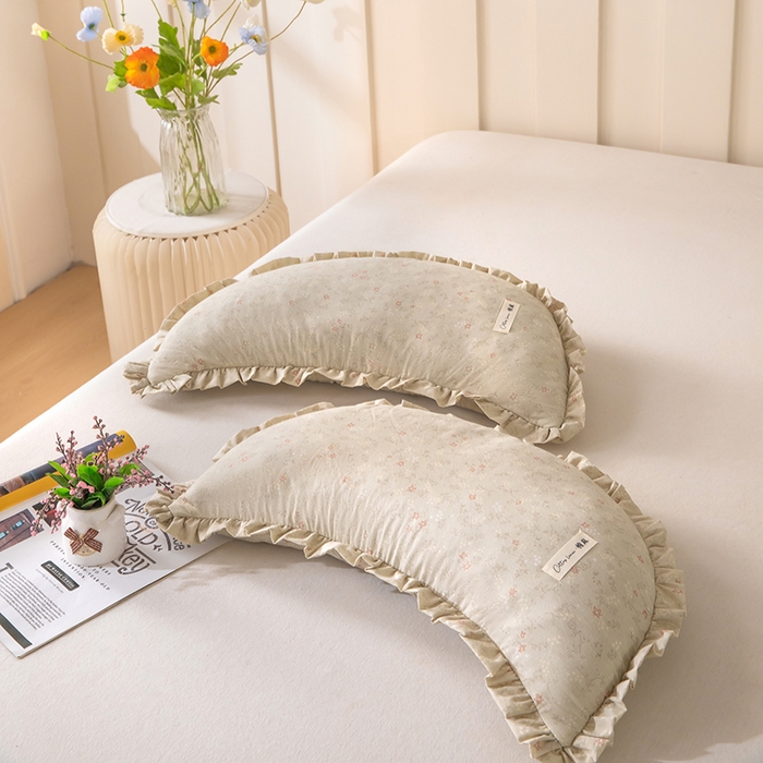 91家纺网 家纺一手货源 找家纺 梦莱家纺 2026新款月牙形儿童棉麻荞麦枕枕头枕芯 6号月牙枕