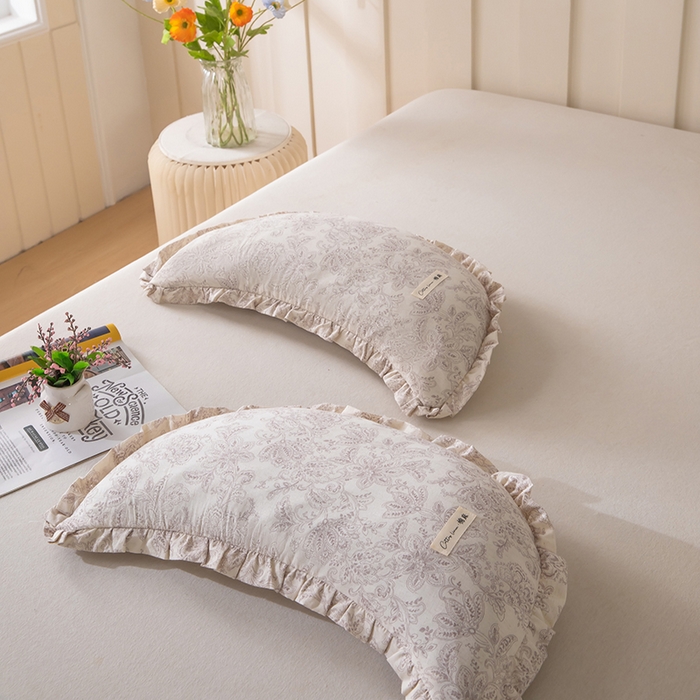 91家纺网 家纺一手货源 找家纺 梦莱家纺 2026新款月牙形儿童棉麻荞麦枕枕头枕芯 5号月牙枕