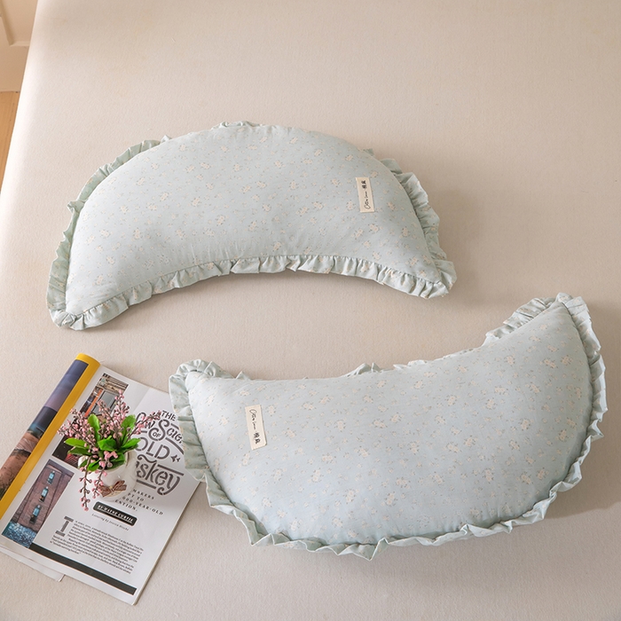 91家纺网 家纺一手货源 找家纺 梦莱家纺 2026新款月牙形儿童棉麻荞麦枕枕头枕芯 4号月牙枕