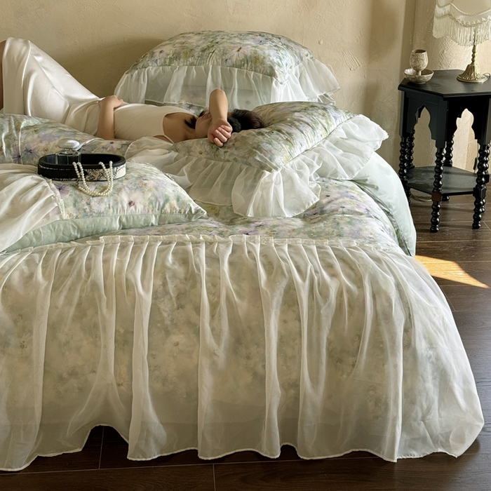 91家纺网 家纺一手货源 找家纺 艾米家居 2026春夏新款裙边款法式天丝棉冰丝系列四件套提供买家秀 绿野仙踪裙边款