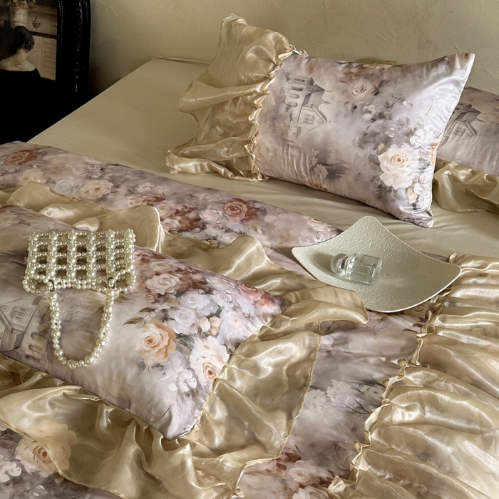 91家纺网 家纺一手货源 找家纺 艾米家居 2026春夏新款裙边款法式天丝棉冰丝系列四件套提供买家秀 秘密花园裙边款