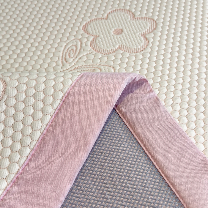 91家纺网 家纺一手货源 找家纺 凯罗 2026新款A类凉豆豆学生宿舍用床席可水洗凉席席子床席款 花儿朵朵-粉-床席款