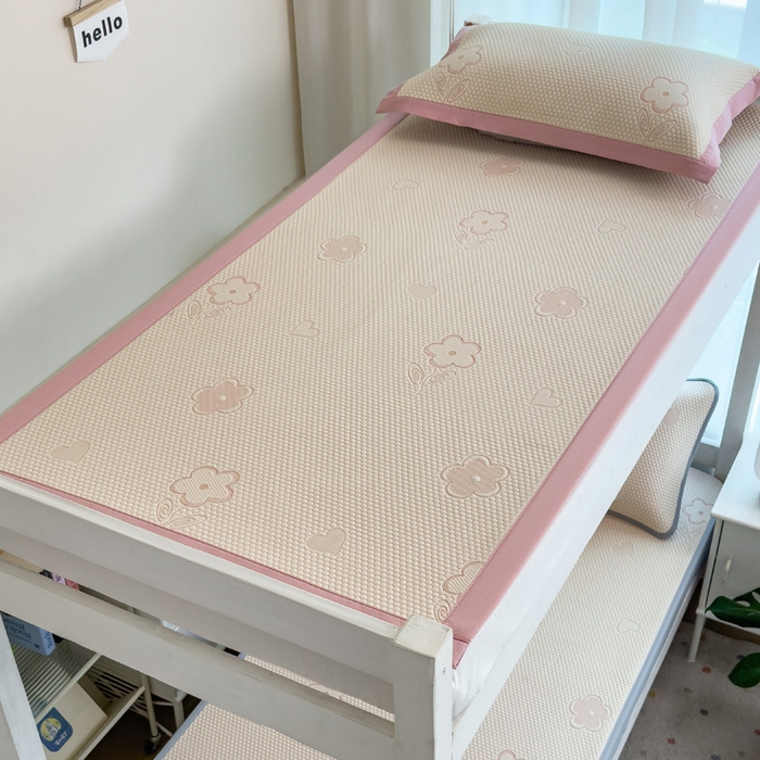 91家纺网 家纺一手货源 找家纺 凯罗 2026新款A类凉豆豆学生宿舍用床席可水洗凉席席子床席款 花儿朵朵-粉-床席款