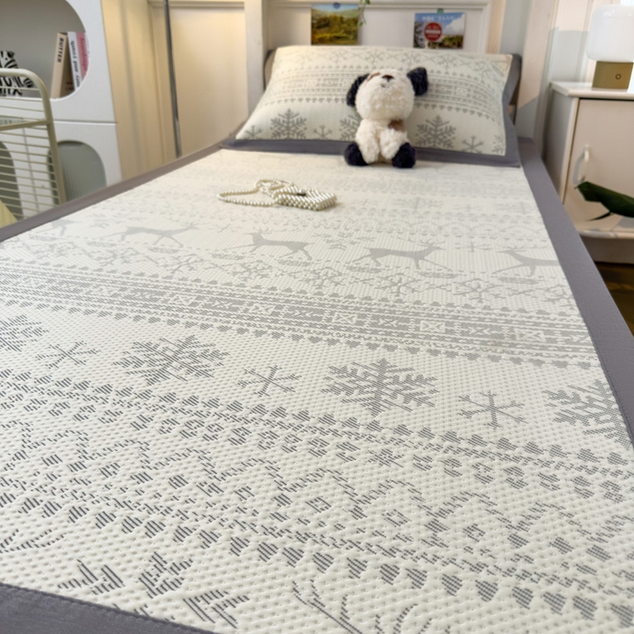 91家纺网 家纺一手货源 找家纺 凯罗 2026新款A类凉豆豆学生宿舍用床席可水洗凉席席子床席款 鹿漫漫-浅灰-床席款