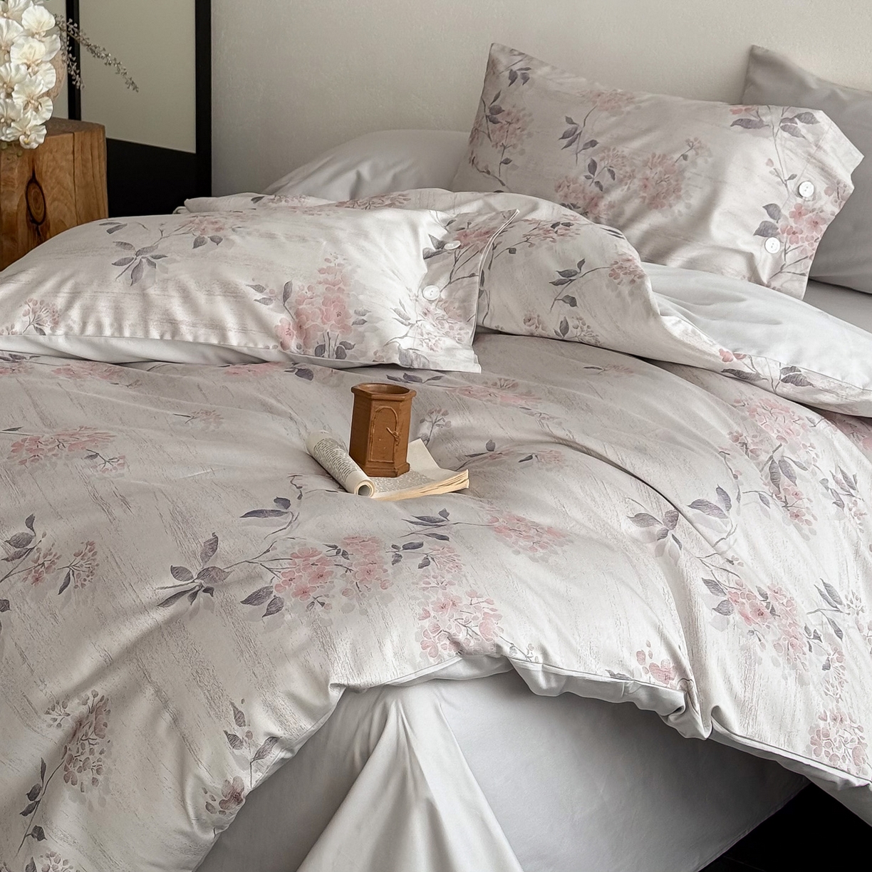 91家纺网 家纺一手货源 找家纺 华超针织 2026新款100S纽扣款色织提花四件套-神秘香氛 神秘香氛 紫