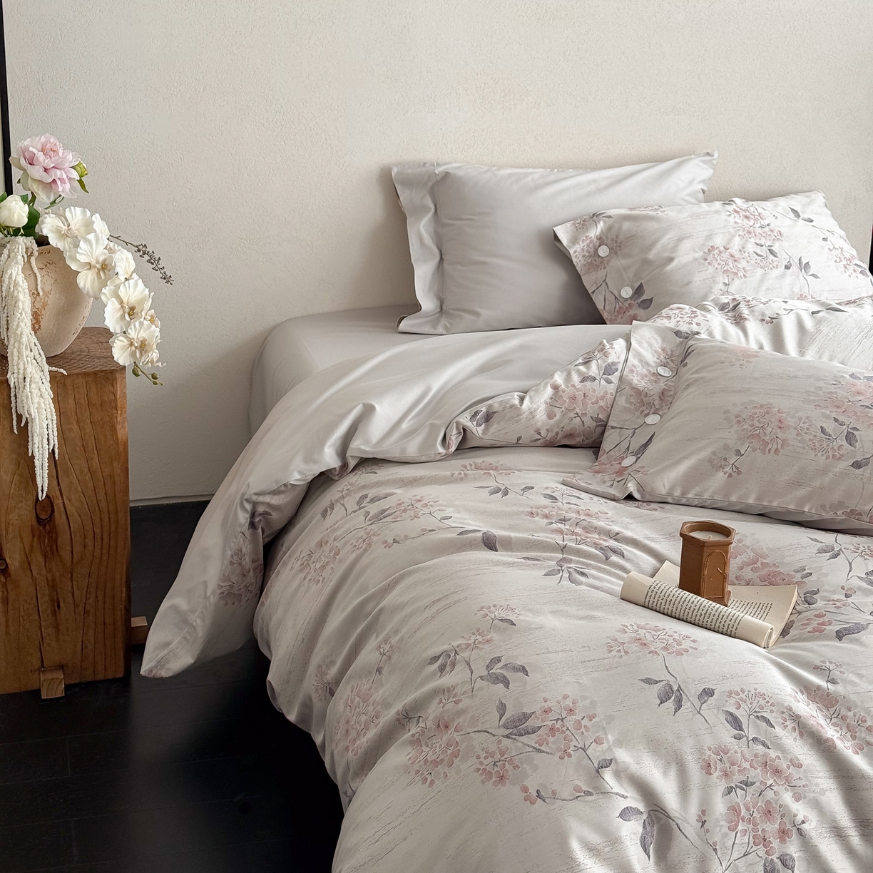 91家纺网 家纺一手货源 找家纺 华超针织 2026新款100S纽扣款色织提花四件套-神秘香氛 神秘香氛 紫