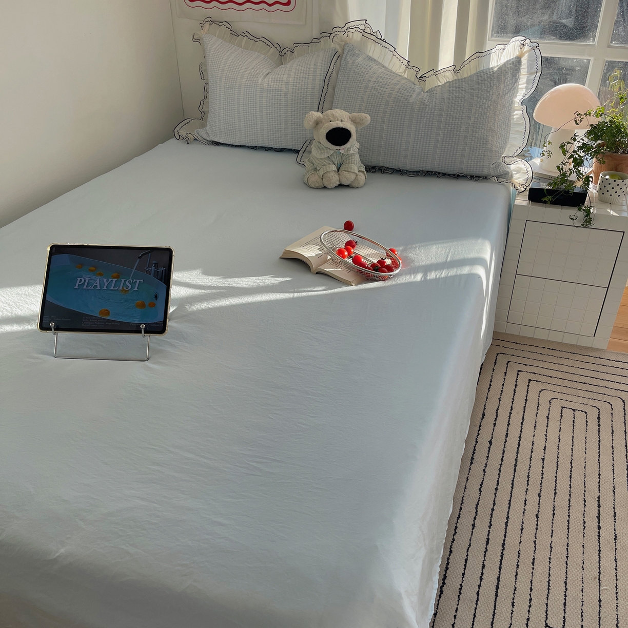 91家纺网 家纺一手货源 找家纺 首尔家纺 2026春夏新款小清新色织提花格子花边款床单床盖款四件套蜜格系列 蜜格-天蓝