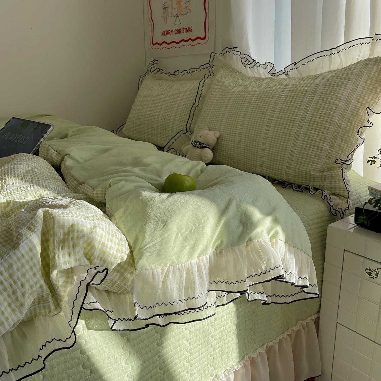 91家纺网 家纺一手货源 找家纺 首尔家纺 2026春夏新款小清新色织提花格子花边款床单床盖款四件套蜜格系列 蜜格-抹茶