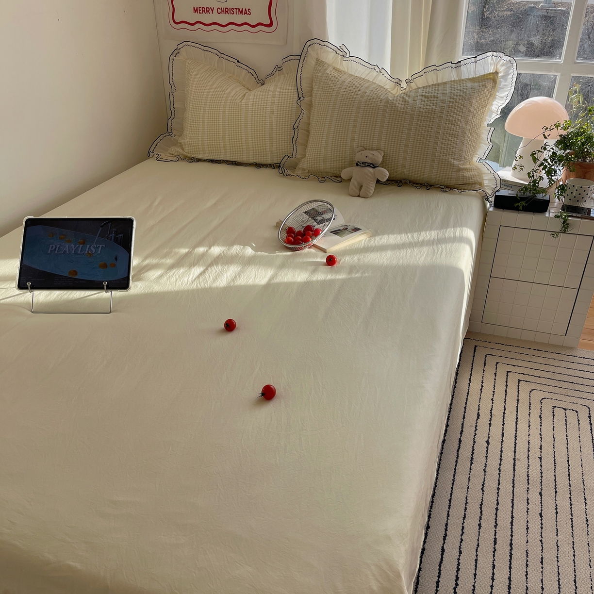 91家纺网 家纺一手货源 找家纺 首尔家纺 2026春夏新款小清新色织提花格子花边款床单床盖款四件套蜜格系列 蜜格-浅黄