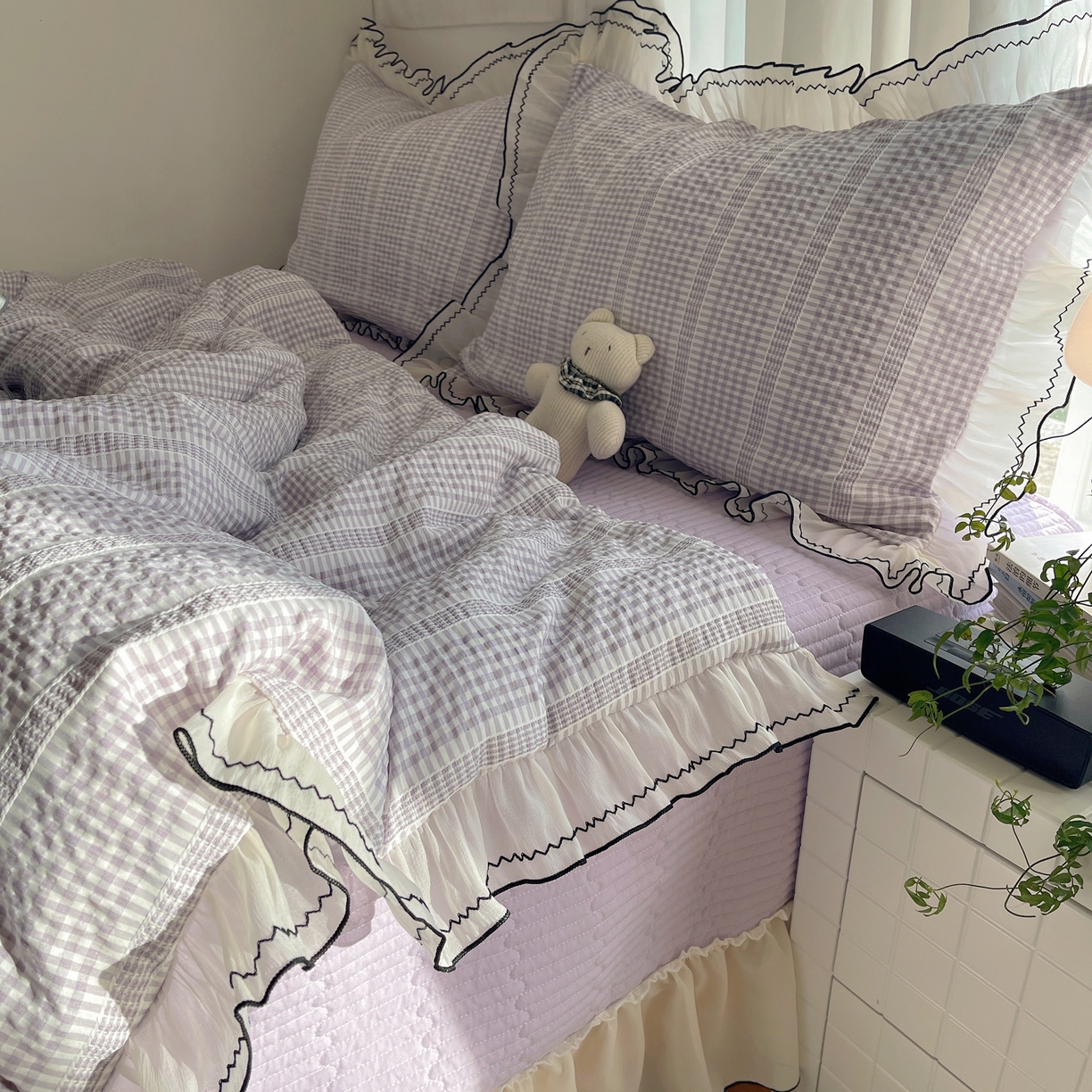 91家纺网 家纺一手货源 找家纺 首尔家纺 2026春夏新款小清新色织提花格子花边款床单床盖款四件套蜜格系列 蜜格-浅紫