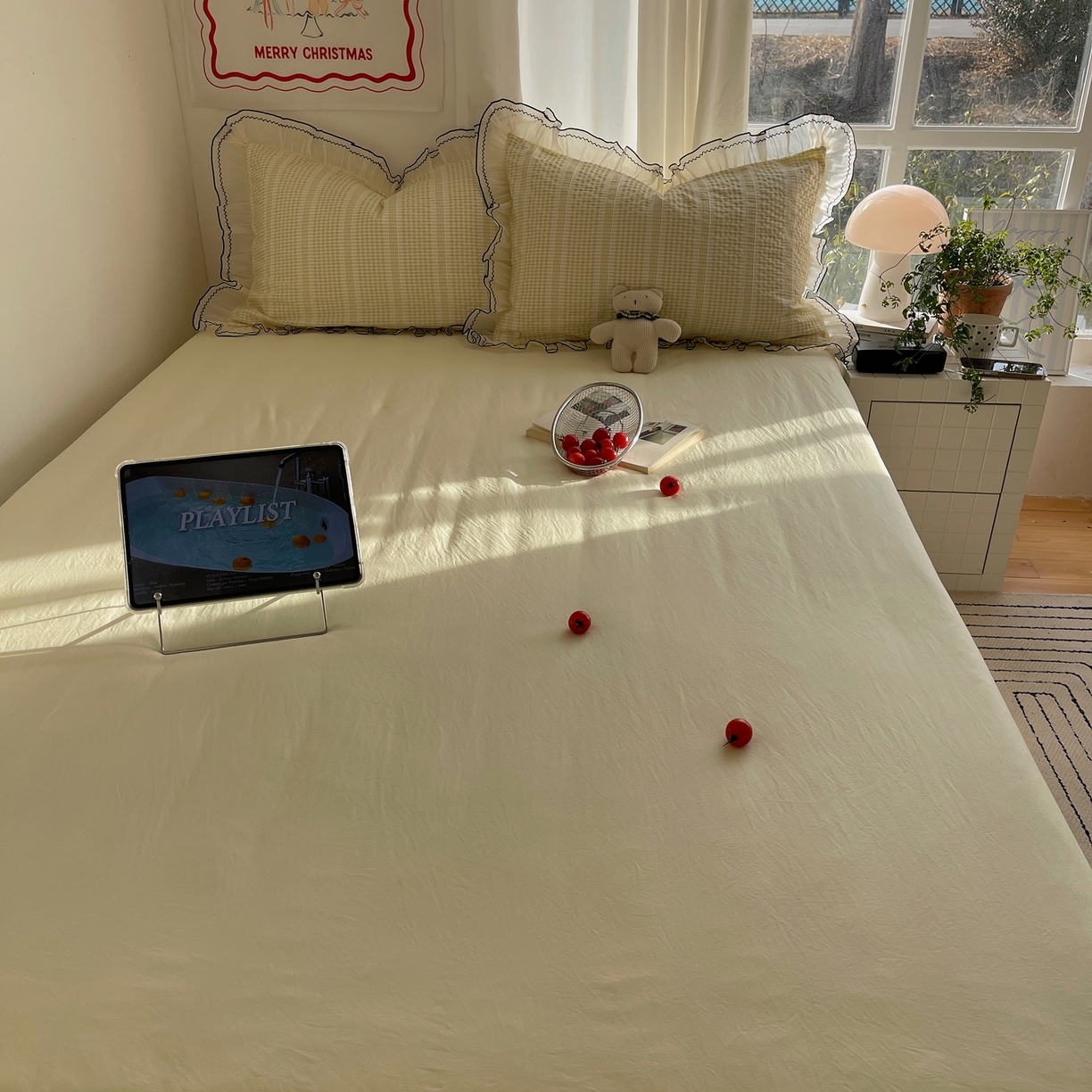 91家纺网 家纺一手货源 找家纺 首尔家纺 2026春夏新款小清新色织提花格子花边款床单床盖款四件套蜜格系列 蜜格-浅黄