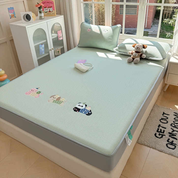 91家纺网 家纺一手货源 找家纺 （总）凯罗 2026新款华夫格凉泡泡绣花凉席席子-床笠款