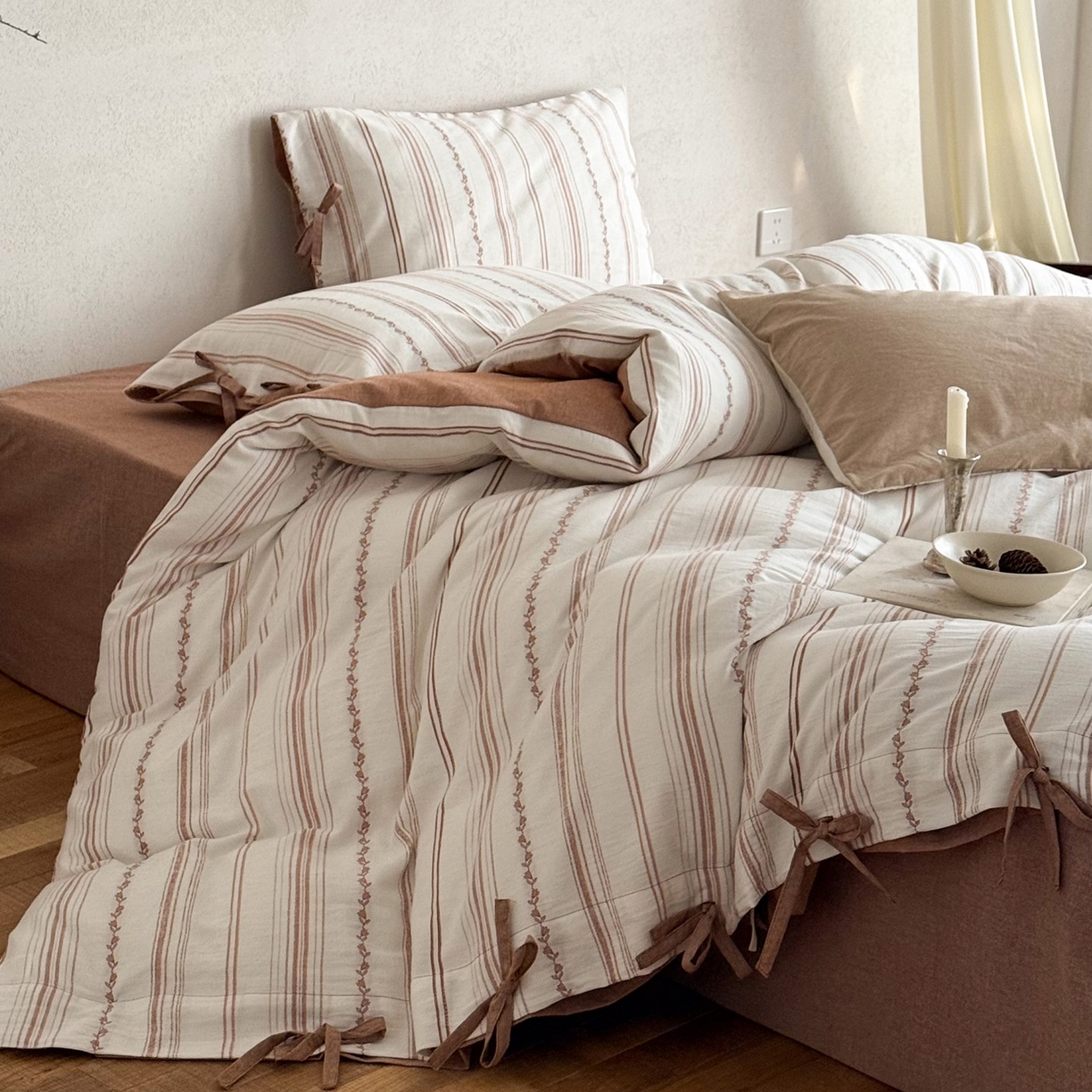 91家纺网 家纺一手货源 找家纺 （总）华超针织 2026新款全棉剪花绑带款四件套-阿尔玛