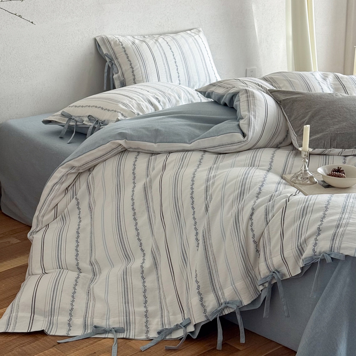 91家纺网 家纺一手货源 找家纺 华超针织 2026新款全棉剪花绑带款四件套-阿尔玛 阿尔玛 蓝