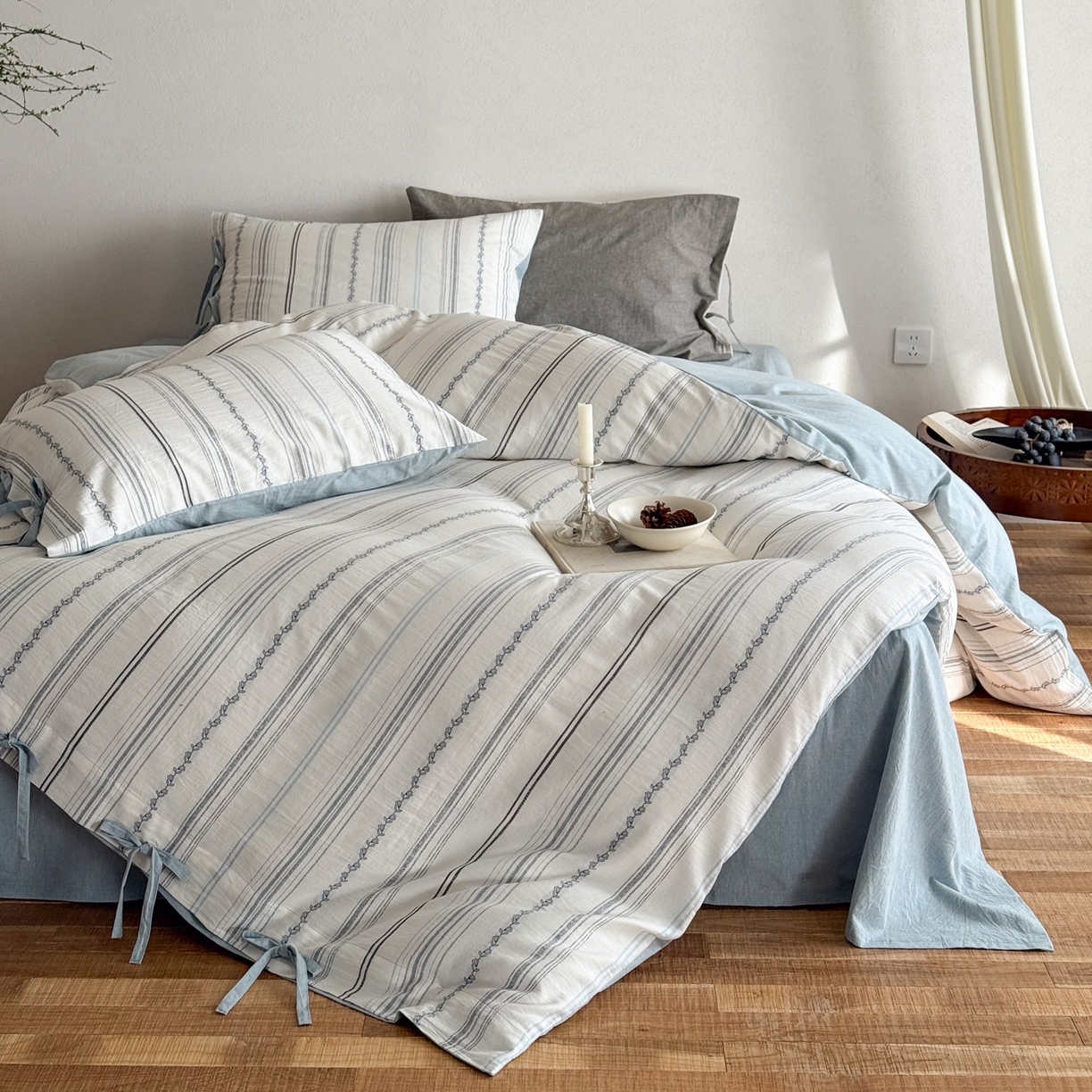 91家纺网 家纺一手货源 找家纺 华超针织 2026新款全棉剪花绑带款四件套-阿尔玛 阿尔玛 蓝