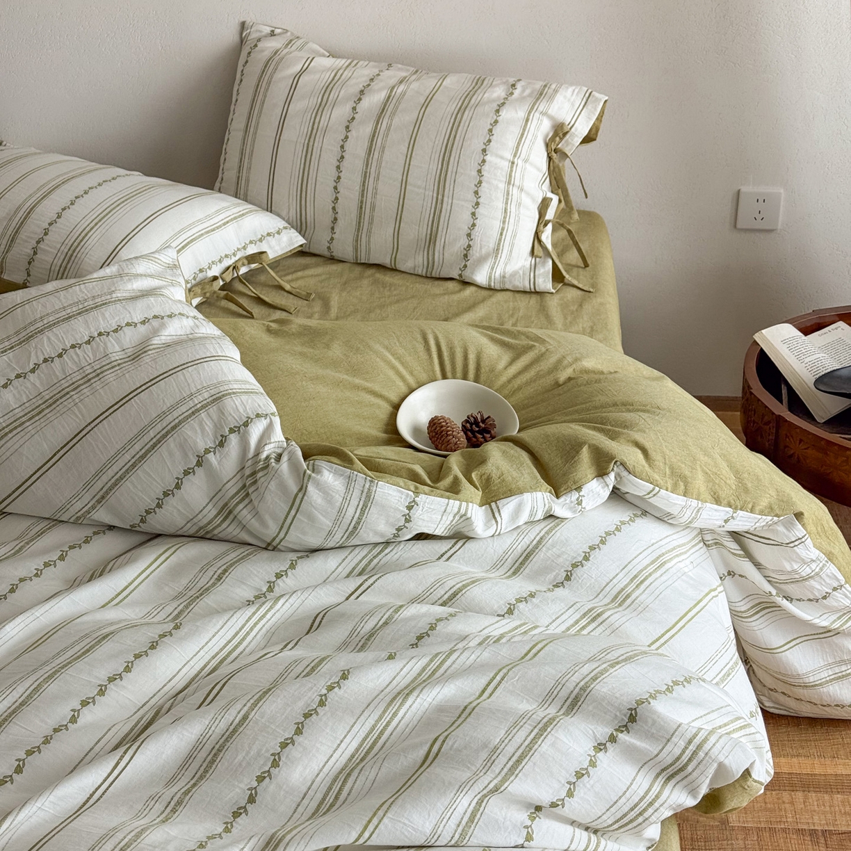 91家纺网 家纺一手货源 找家纺 华超针织 2026新款全棉剪花绑带款四件套-阿尔玛 阿尔玛 绿