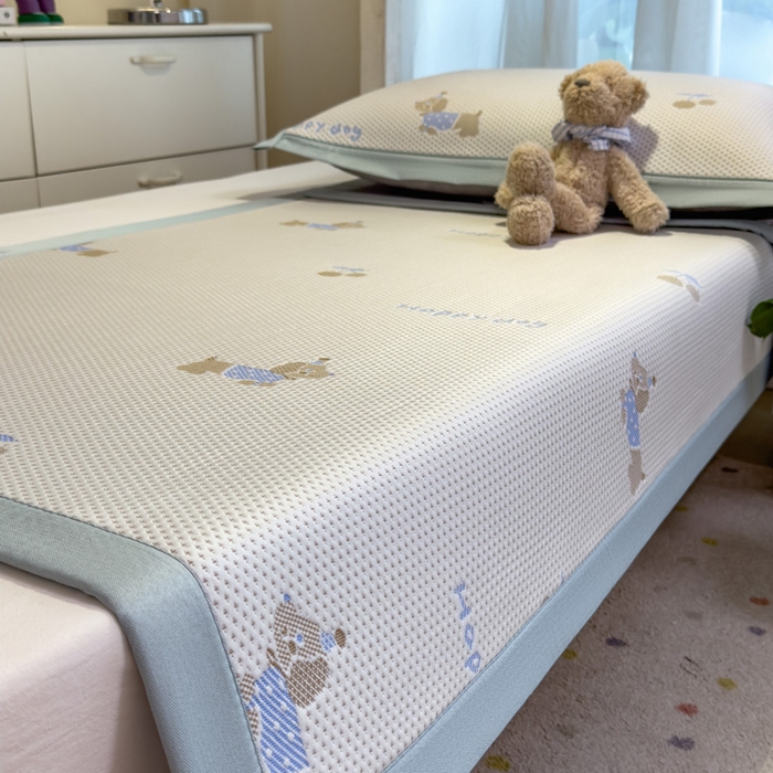 91家纺网 家纺一手货源 找家纺 凯罗 2026新款A类凉豆豆学生宿舍用床席可水洗凉席席子床席款 小萌狗-床席款