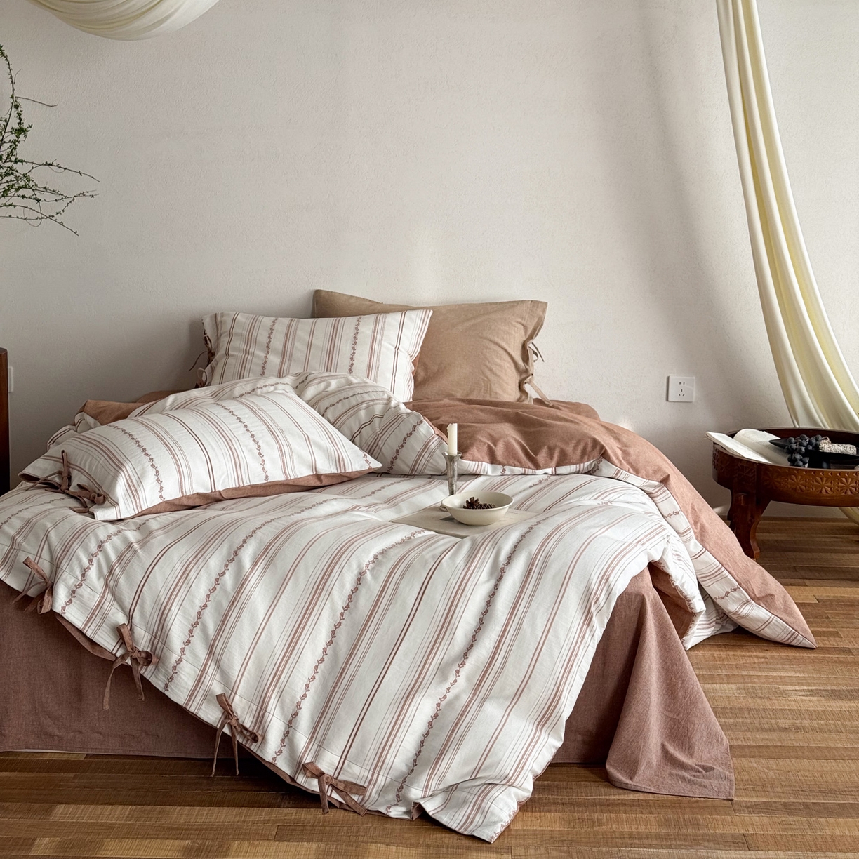 91家纺网 家纺一手货源 找家纺 （总）华超针织 2026新款全棉剪花绑带款四件套-阿尔玛