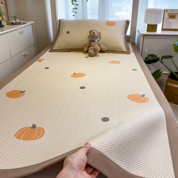 91家纺网 家纺一手货源 找家纺 凯罗 2026新款A类凉豆豆学生宿舍用床席可水洗凉席席子床席款 小南瓜-桔-床席款