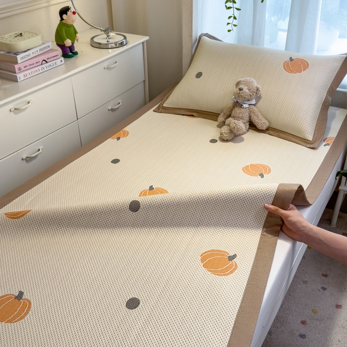 91家纺网 家纺一手货源 找家纺 凯罗 2026新款A类凉豆豆学生宿舍用床席可水洗凉席席子床席款 小南瓜-桔-床席款