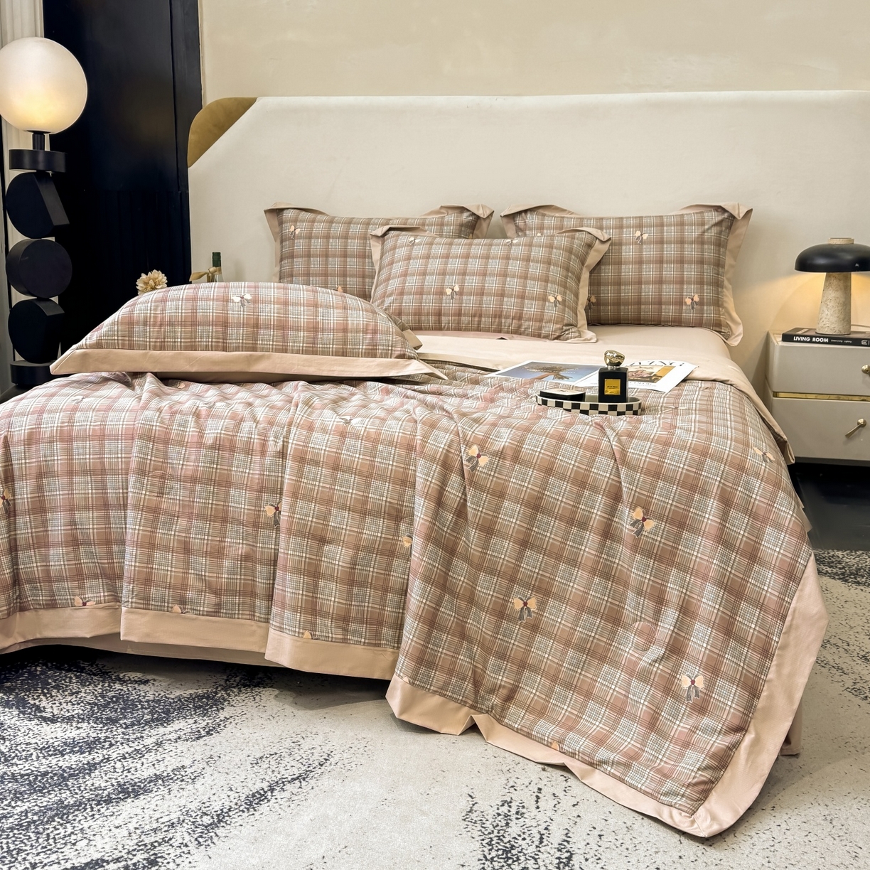 91家纺网 家纺一手货源 找家纺 归属 2026新款凉感天丝棉夏被夏凉被空调被夏被四件套系列 卡利亚