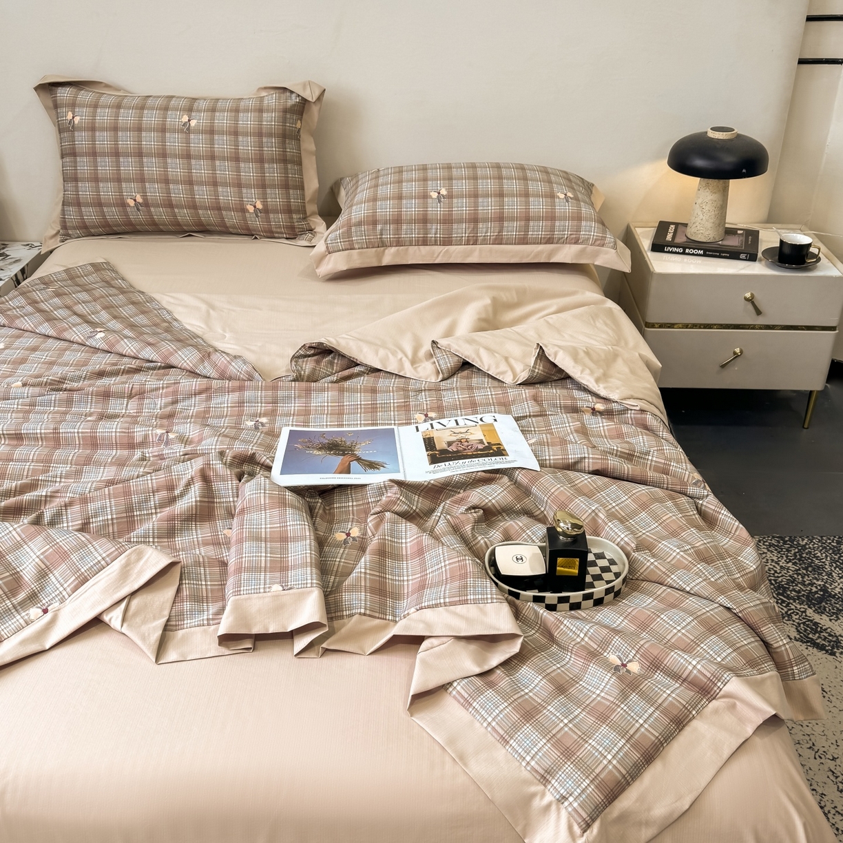 91家纺网 家纺一手货源 找家纺 归属 2026新款凉感天丝棉夏被夏凉被空调被夏被四件套系列 卡利亚