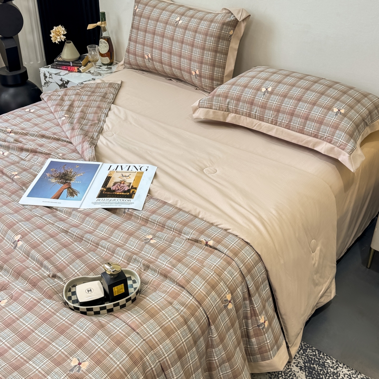 91家纺网 家纺一手货源 找家纺 归属 2026新款凉感天丝棉夏被夏凉被空调被夏被四件套系列 卡利亚