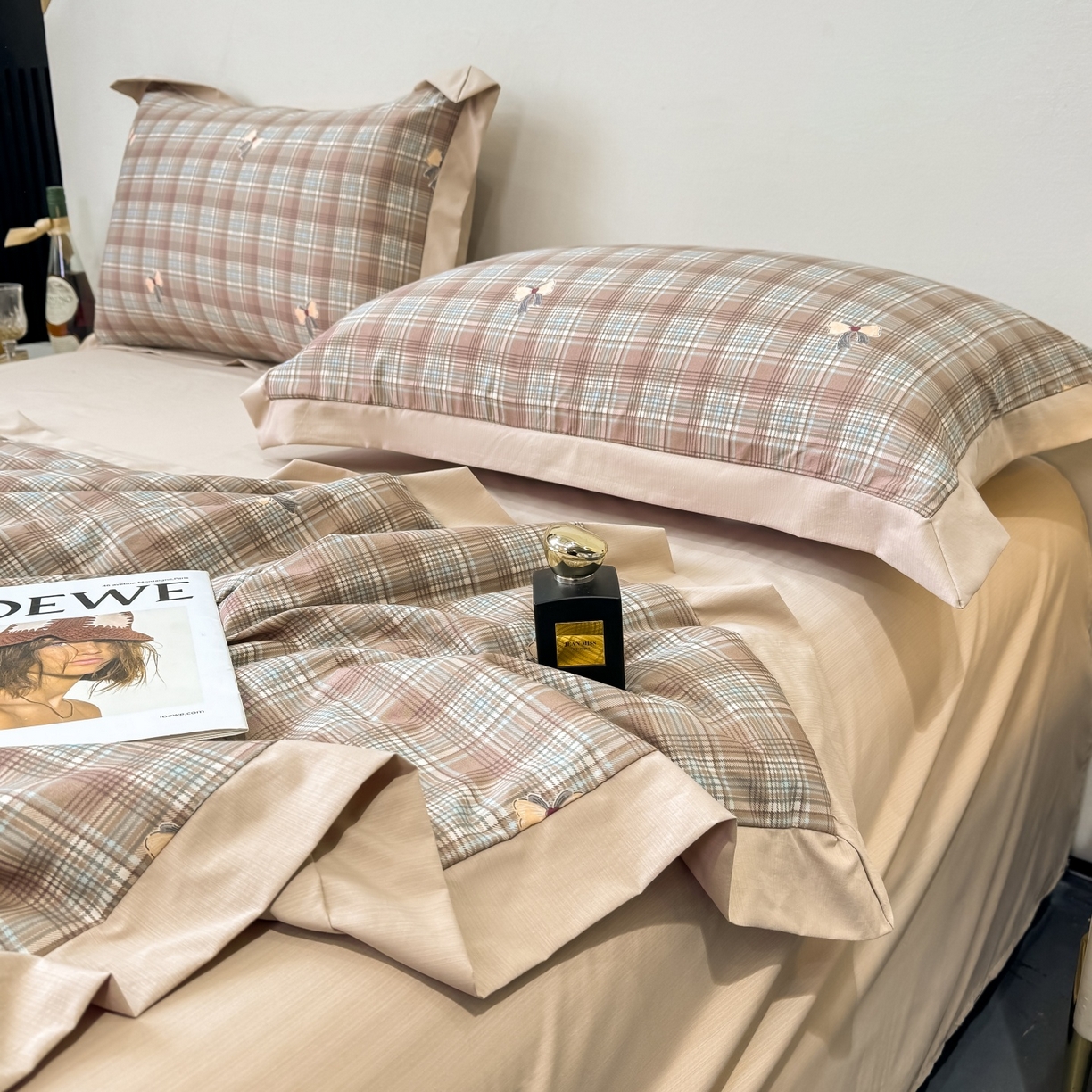 91家纺网 家纺一手货源 找家纺 归属 2026新款凉感天丝棉夏被夏凉被空调被夏被四件套系列 卡利亚